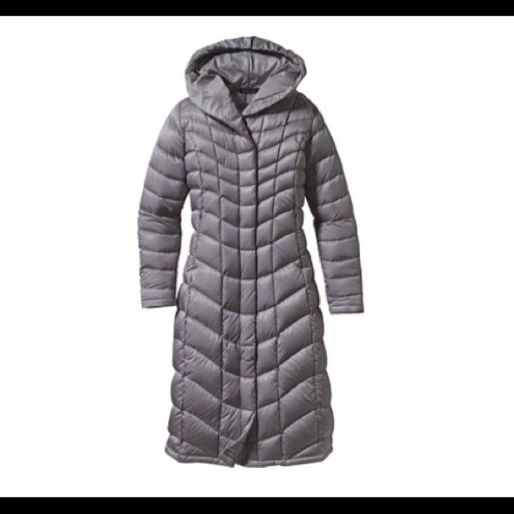 Patagonia Gray Hooded Puffer Coat
